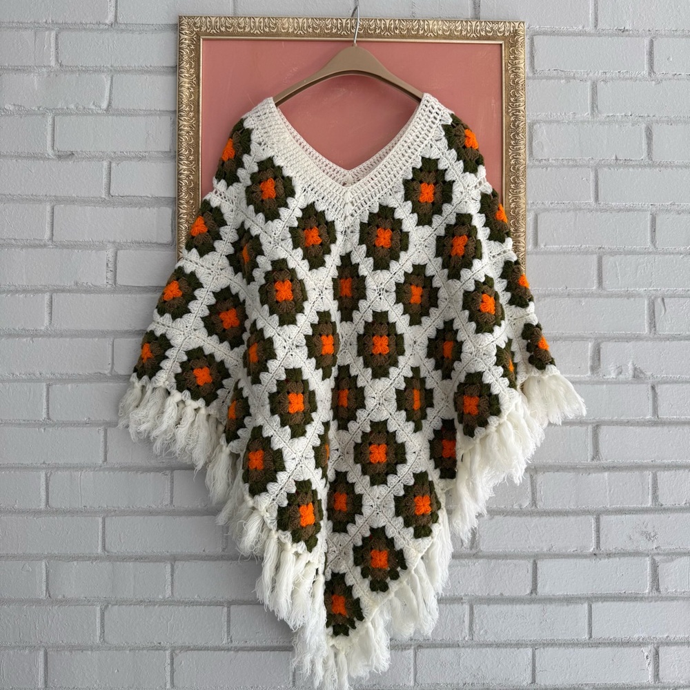 Handmade Crochet Flower Poncho Hippie Cottage Patchwork Fringe 70s Festival